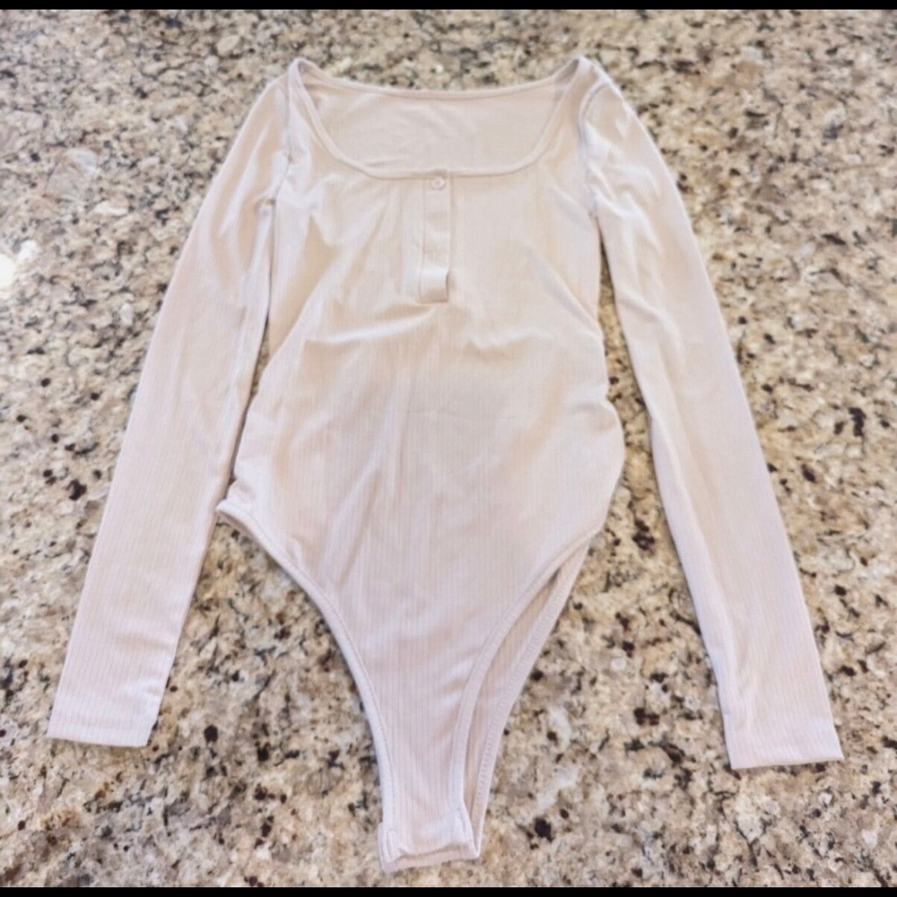 SHEIN Prive Ribbed Knit Slim Fit Bodysuit cream